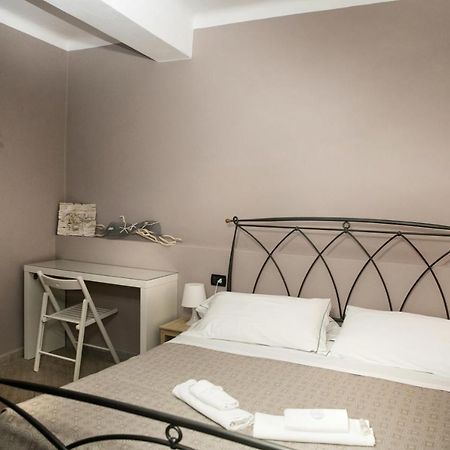 Vernazza2010 Rooms Exterior photo