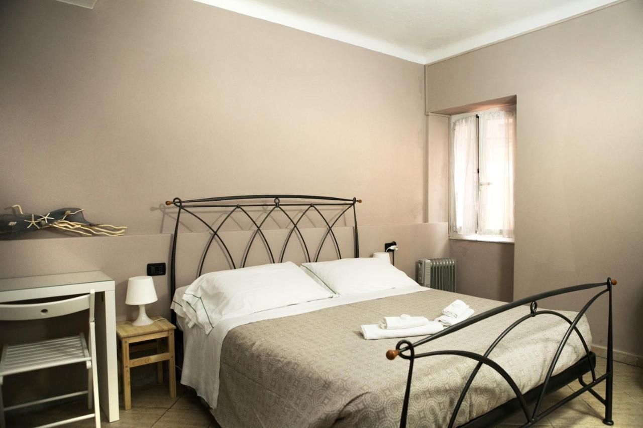 Vernazza2010 Rooms Exterior photo